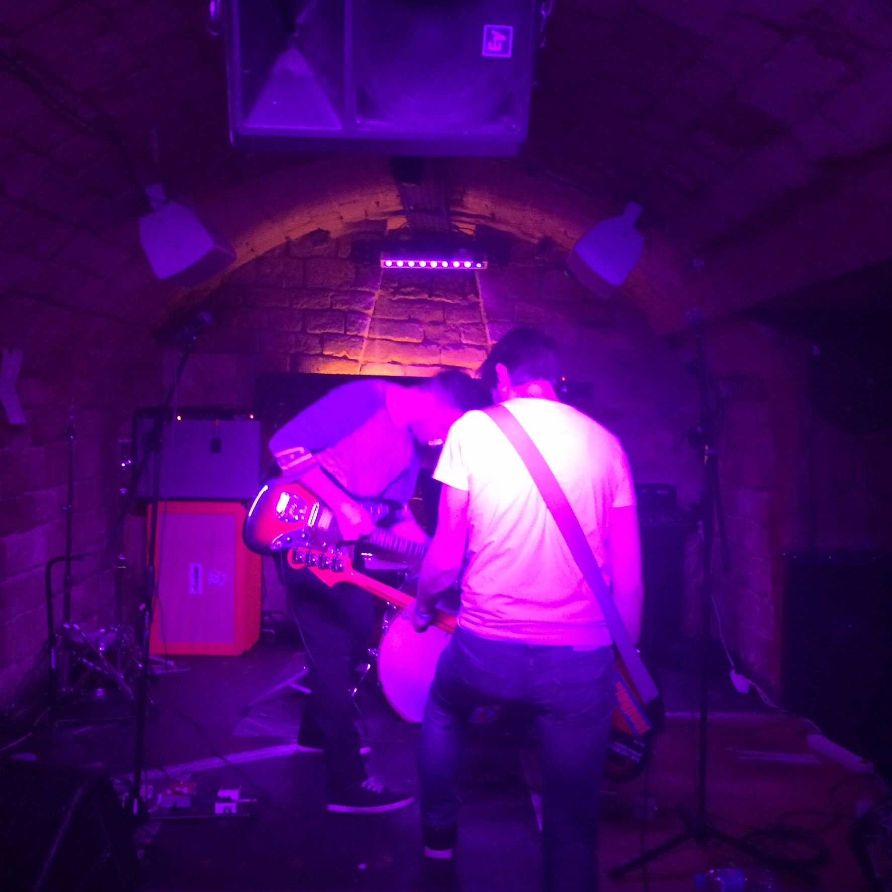 DAKINIZ live at LE KLUB